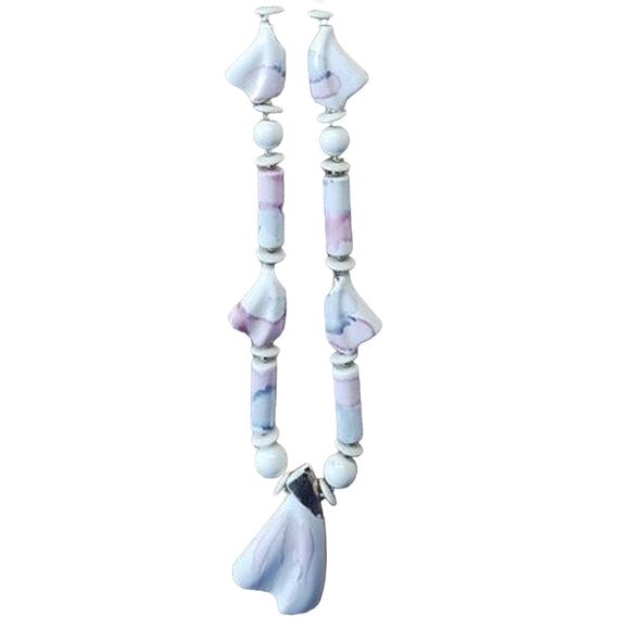 VTG Chunky Marbleized Pastel Painted Ceramic Statement Necklace l Length: 27" - Picture 6 of 11